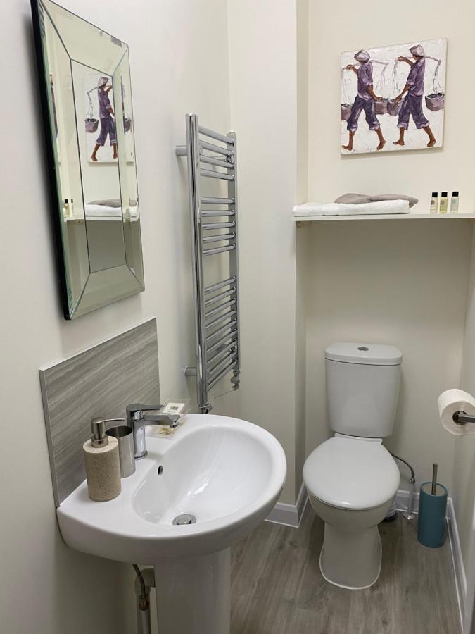 Upton Country Park Guest House ノーザンプトン エクステリア 写真