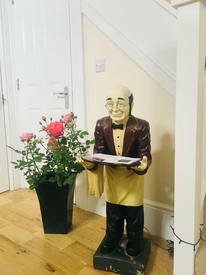 Upton Country Park Guest House ノーザンプトン エクステリア 写真