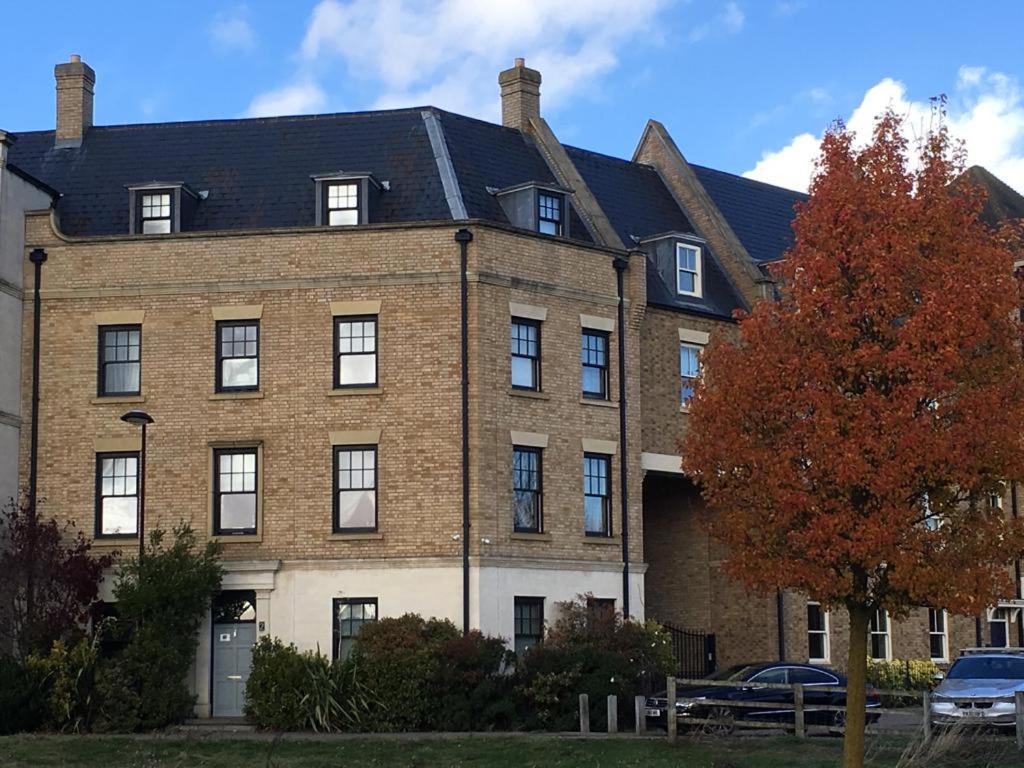 Upton Country Park Guest House ノーザンプトン エクステリア 写真